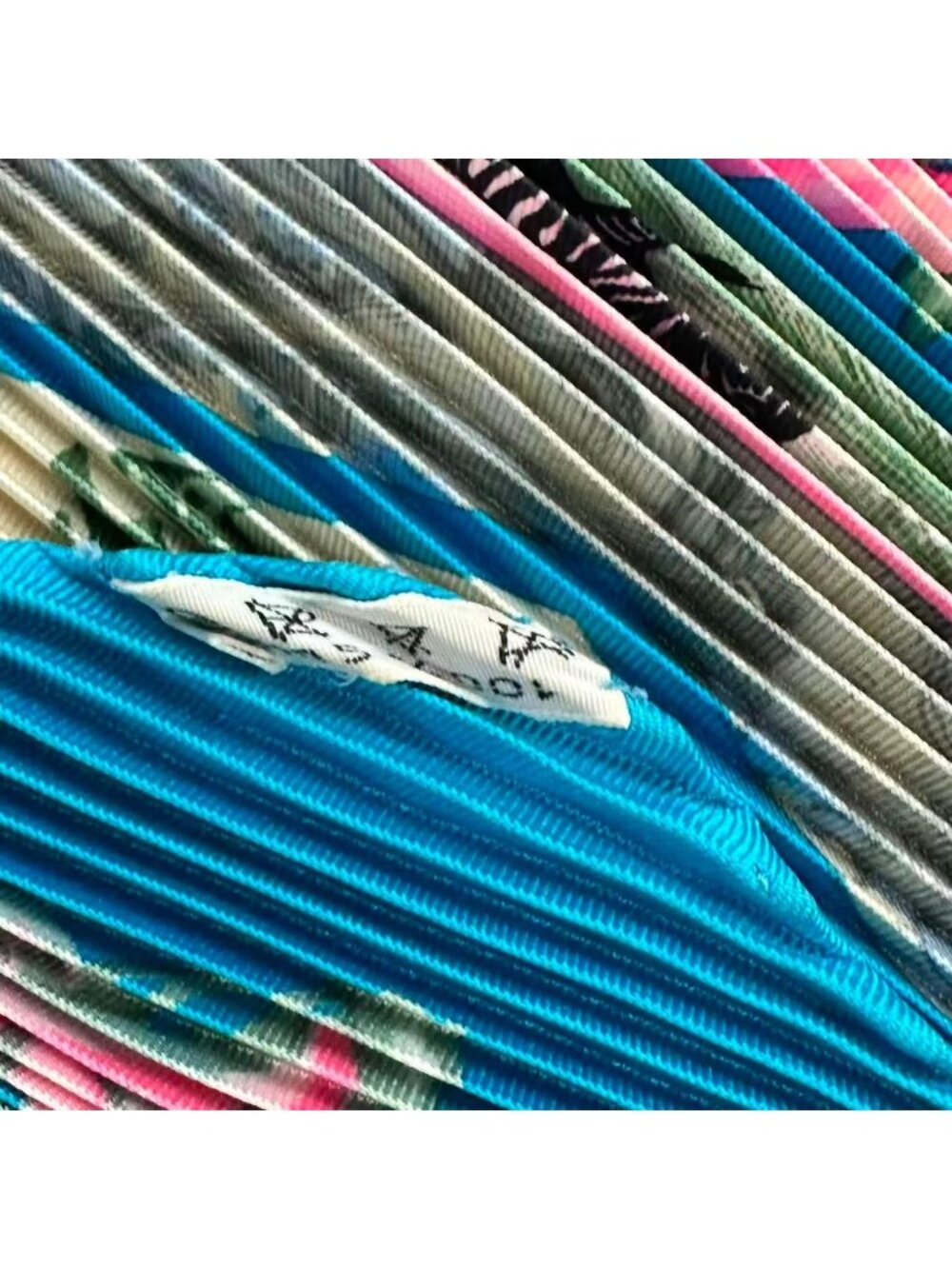 Hermes Pleats Scarf Silk Tropiques Tropical Blue - Picture 7 of 7